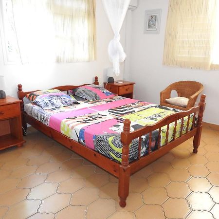 Villa Nanou , Villa De Plein Pied Avec Joli Jardin Bouillante Eksteriør billede